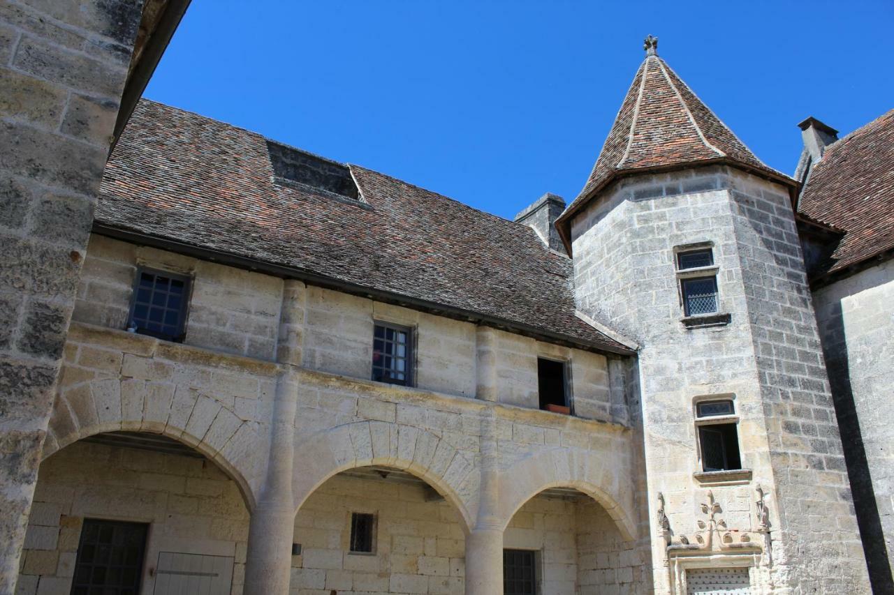 Le Patio Chambres Et Tables D'Hotes La Tour-Blanche Exterior photo